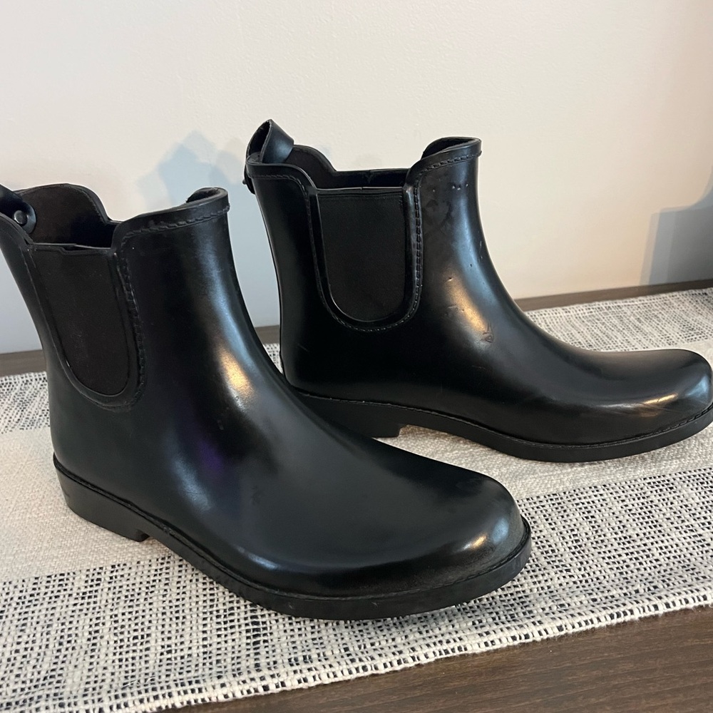 Coach booties 9B